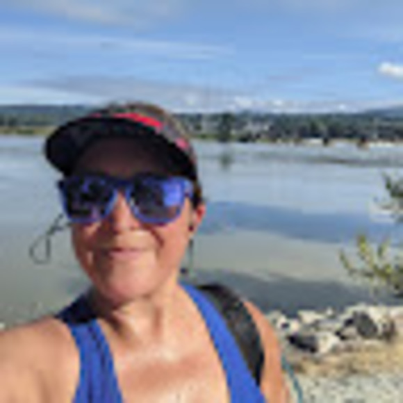 Meet your Posher, Meg - Picture 1 of 1